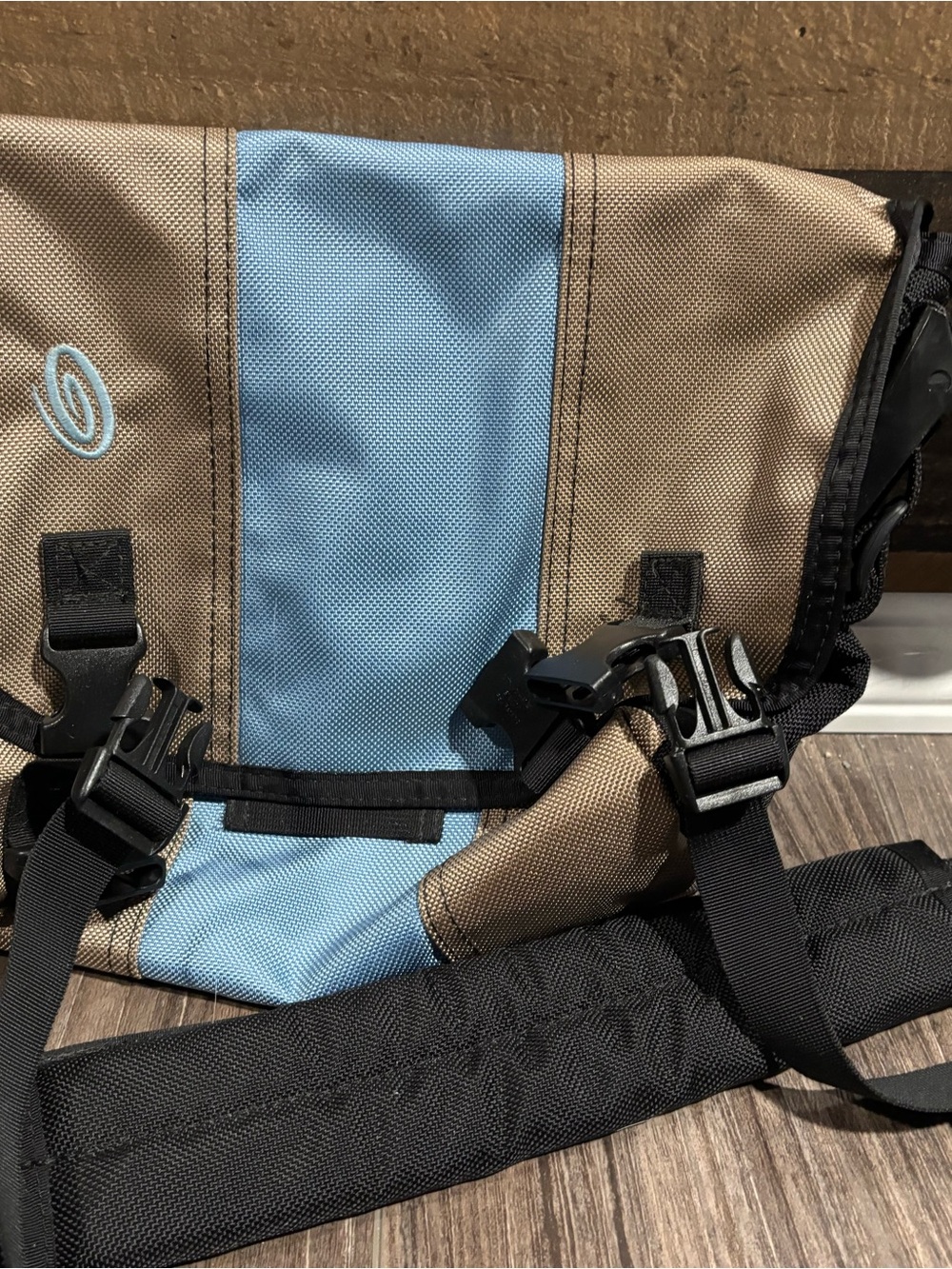 Timbuk2 Light Blue and Tan Laptop Messenger Bag